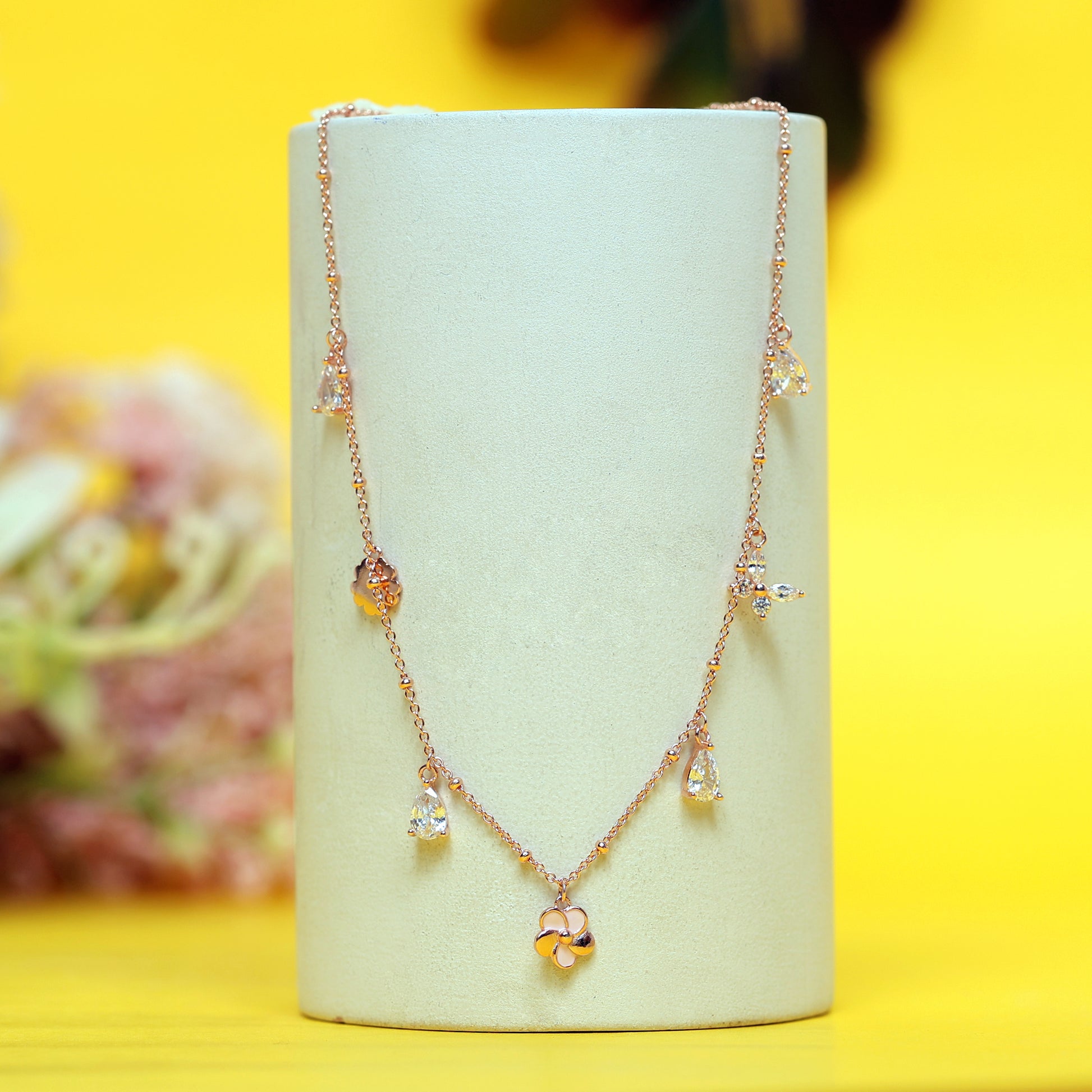 Gold-Plated Choker Necklace - varudijewellers